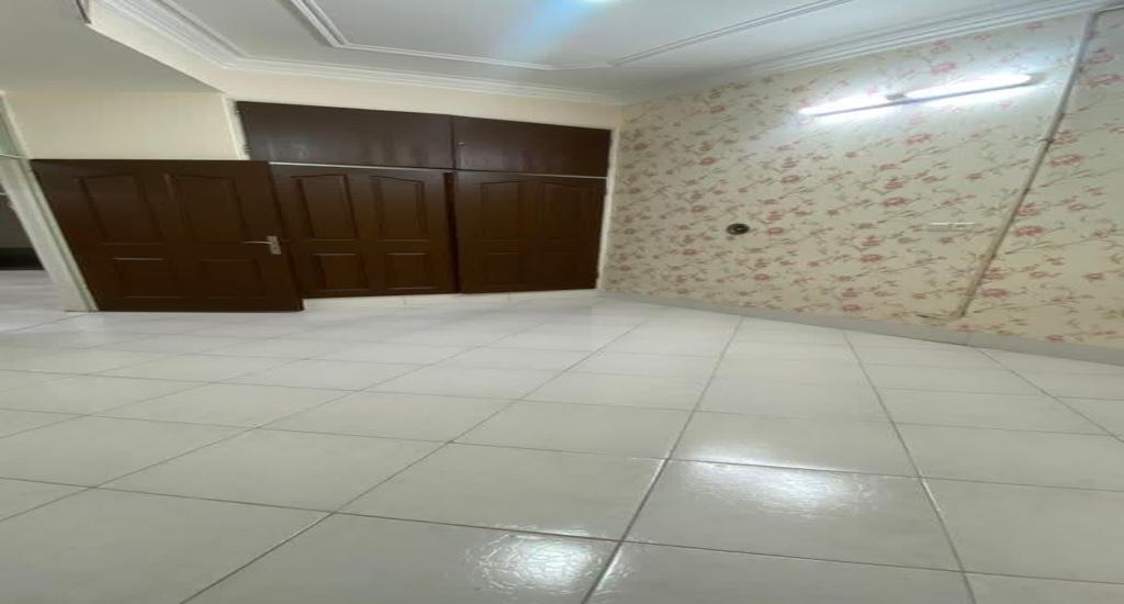 فروش سه طبقه خیابان صحرا